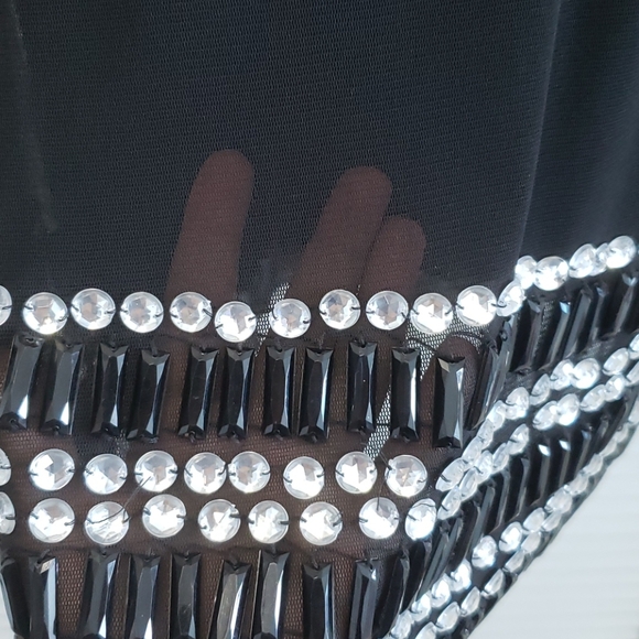 Statement Dress🎀REDUCED PRICE🎀 - Picture 5 of 11